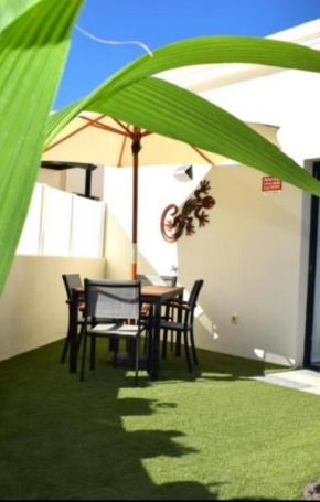 Bungalow La Palmera - 2 bedroom - PLAYA ROCA residence sea front access - Pool View - Free AC - Wifi